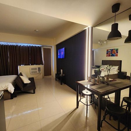 Palm Tree Villas Pasay Exterior foto