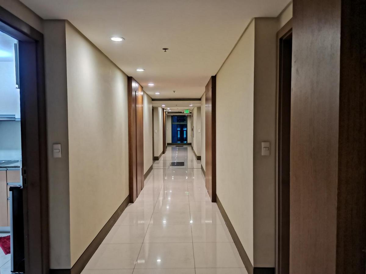 Palm Tree Villas Pasay Exterior foto